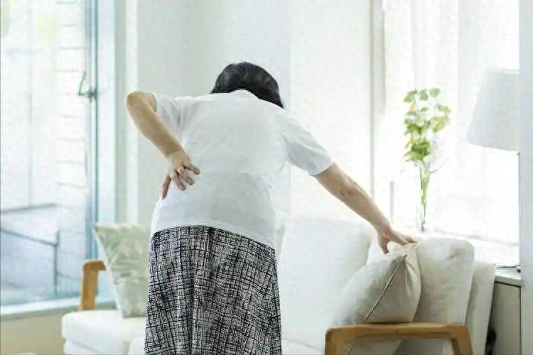 原创            腰酸背疼总反复？医生反复强调：这4个关键可能忽略了，尽早检查