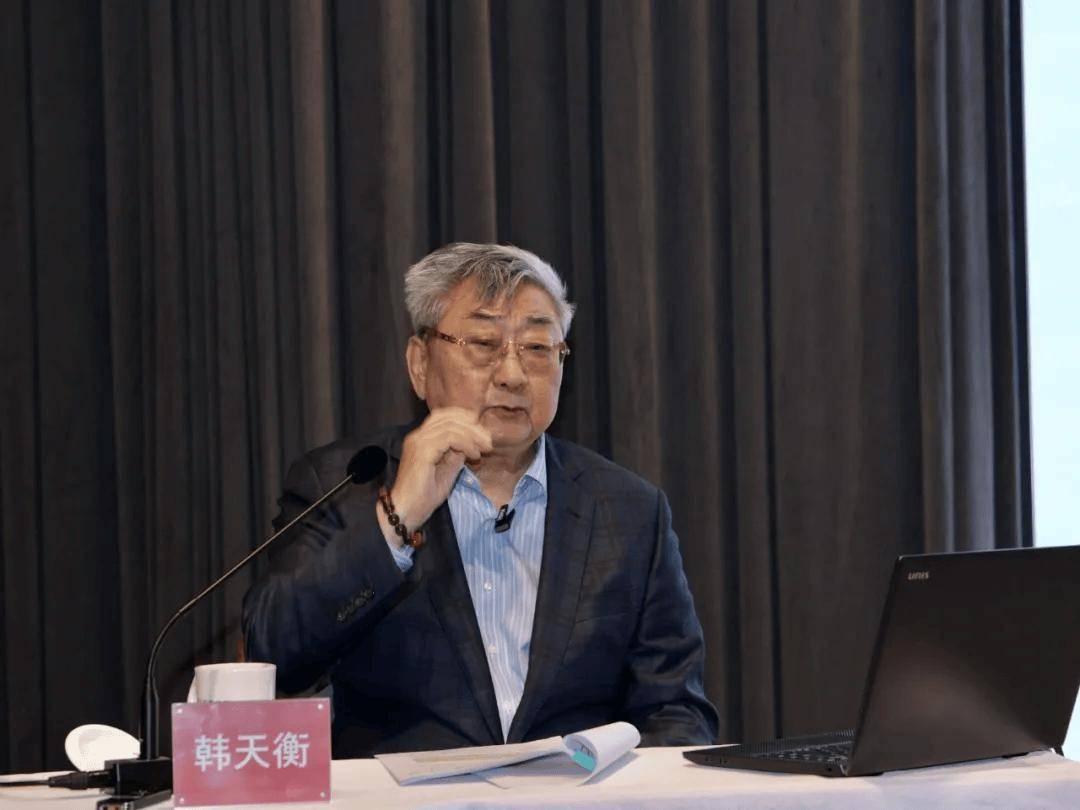 沐露岭南|“我求索中的艺术世界”讲座实录（三）