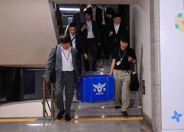 选票短缺风波蔓延,韩国最大在野党就六地选举提出申诉-华闻时空