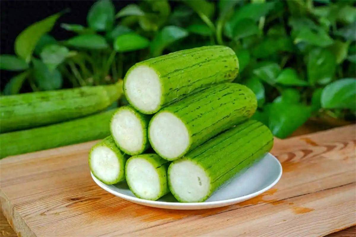 原创            医生发现：丝瓜虽然很常见，但对于肾病患者，这4要点不能忽视