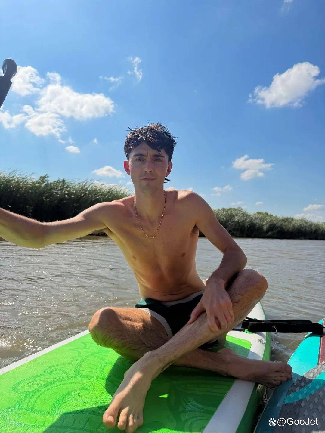 原创            Greyson Chance 又变漂亮了，好一个清纯可爱的肌肉帅哥