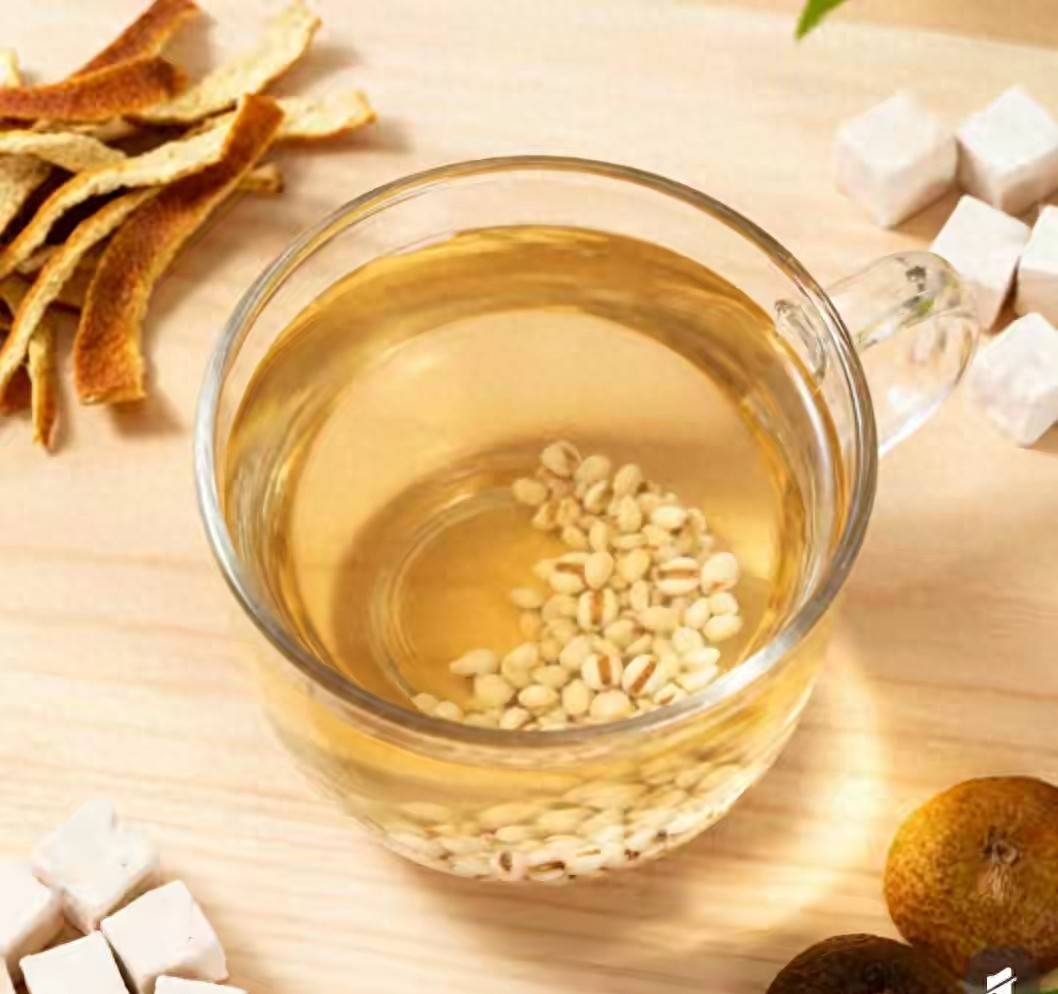 原创            发现陈皮三种组合，哗哗排湿气，隔天吃一次，裤头小一圈