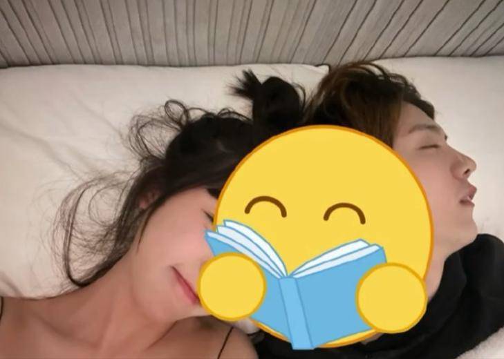 鹿晗被曝出轨！醉酒和女网红躺床上聊天记录泄露关晓彤受牵连-第5张图片-