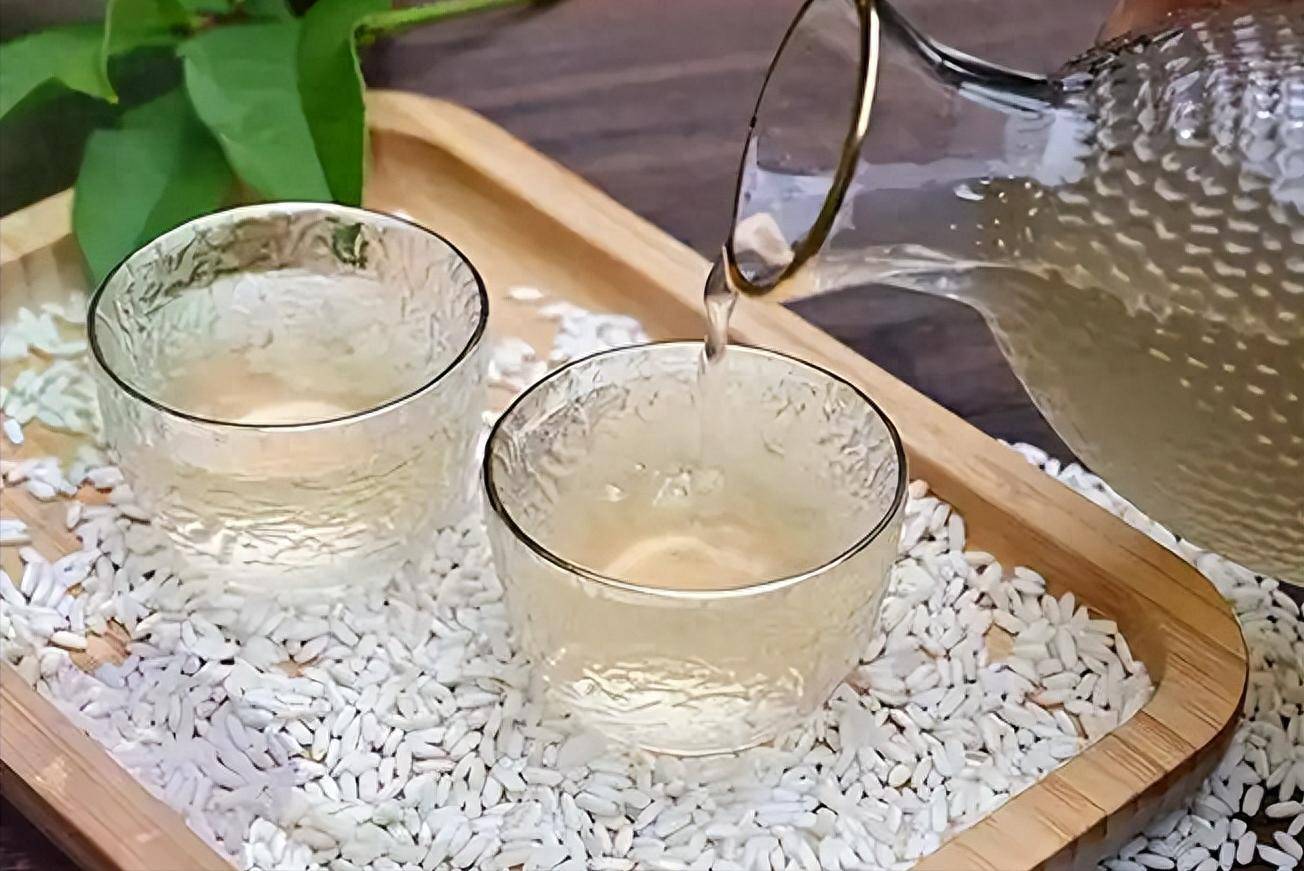 原创            米酒再次被关注！医生：高血压人喝米酒，不用多久或有5变化
