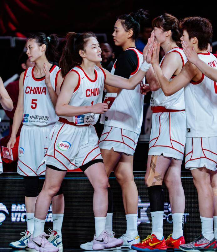 没李梦照样赢！宫鲁鸣底牌不只有张子宇，中国女篮世界杯保六争四