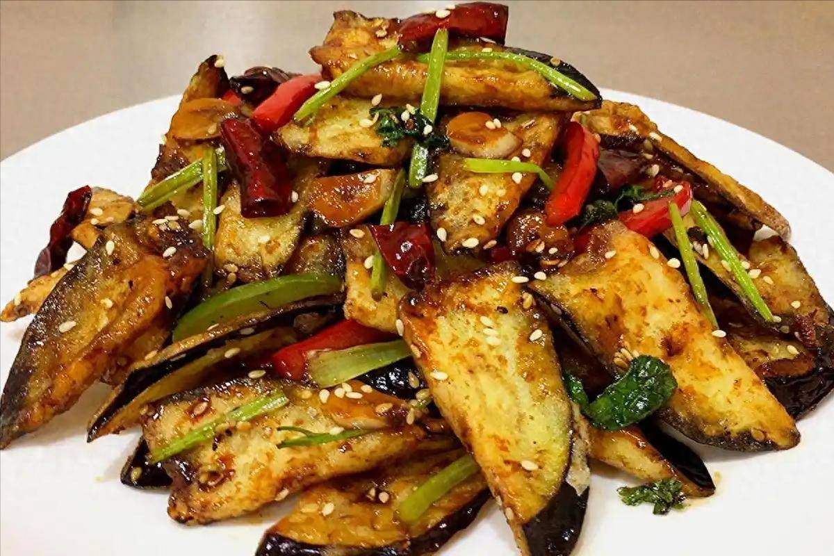 原创            三伏天，少吃茄子土豆，多吃这4样菜，顺应时节，安稳过伏天！