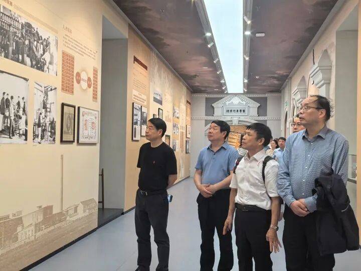 从张謇故里到绿色盐城,江苏“院士仲夏行”叩问初心共话未来_南通_产业_黄维