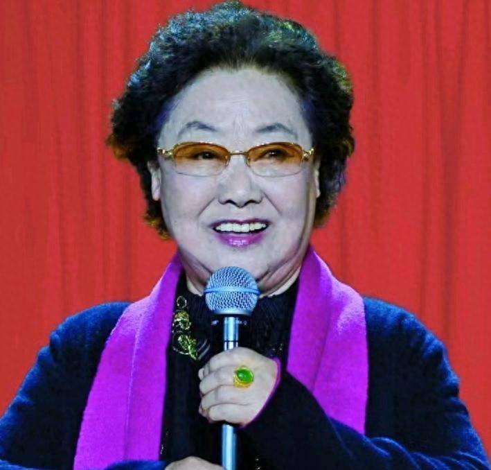 一路走好!不到48小时 4位名人被传离世 癌症 坠楼……