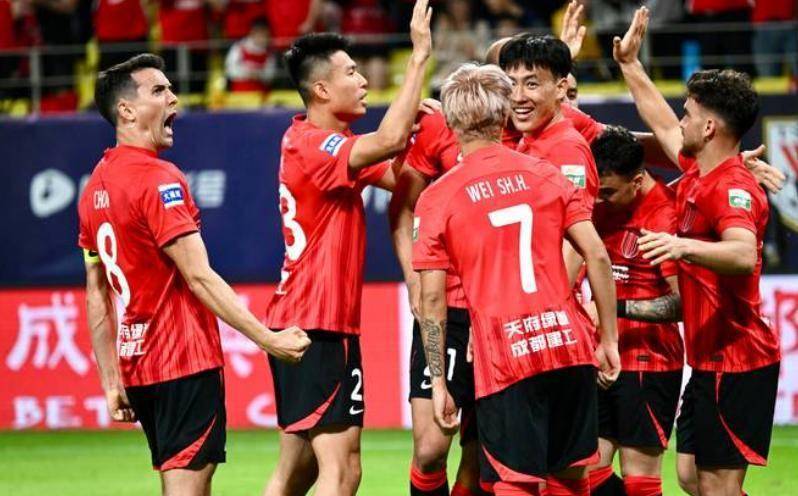 中超成都蓉城3:2浙江队