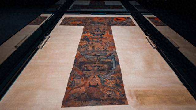 热度升级!马王堆三号墓T形帛画明起“接力”首展_联动_美学_套餐