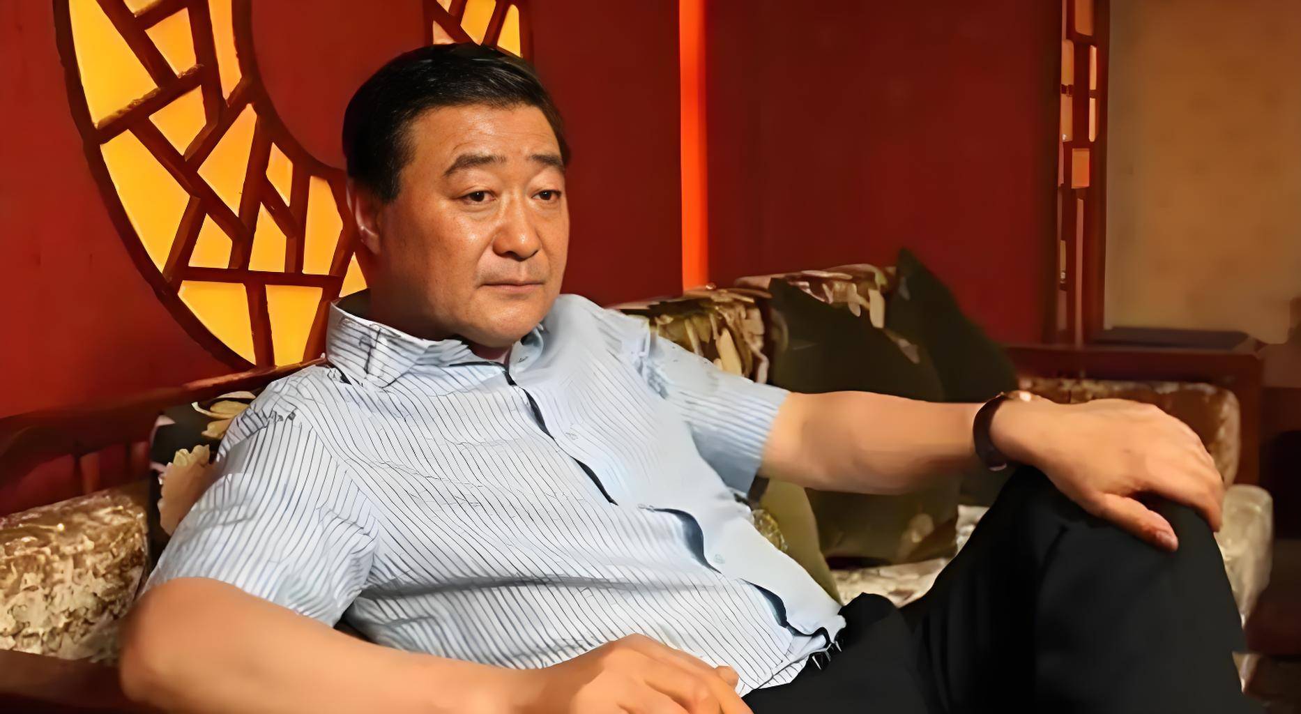 山西前首富张新明涉黑案公诉：黑金、赌局与