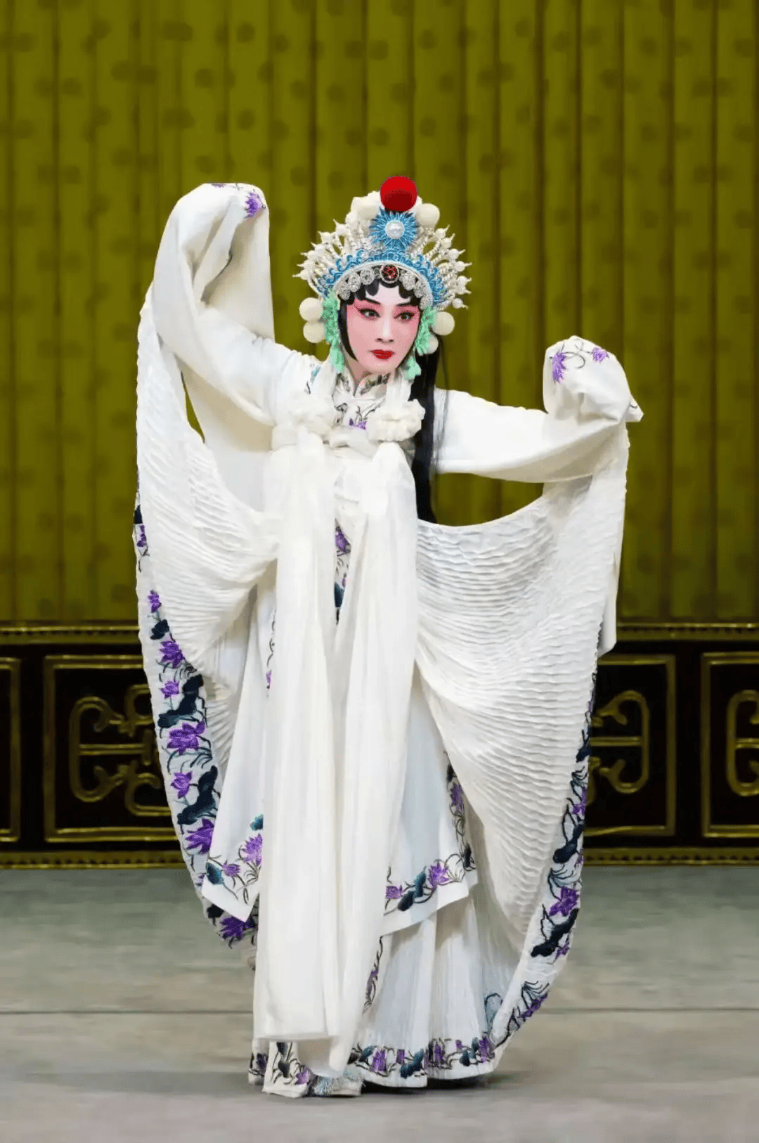 演出预告 | 艺路澜芳·2026 北京京剧院梅派青衣演员路洁京剧巡回系列演出贵州站《白蛇传》《四郎探母》8月28日-29日上演_白素贞_许仙_公主