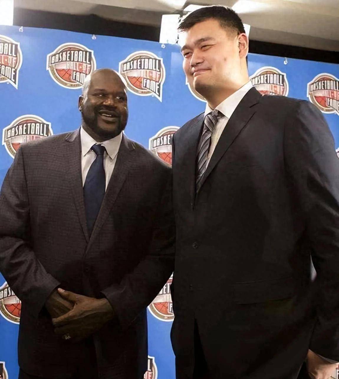 大块头大智慧！奥尼尔名人堂演讲脱口秀，致敬科比，调侃姚明！