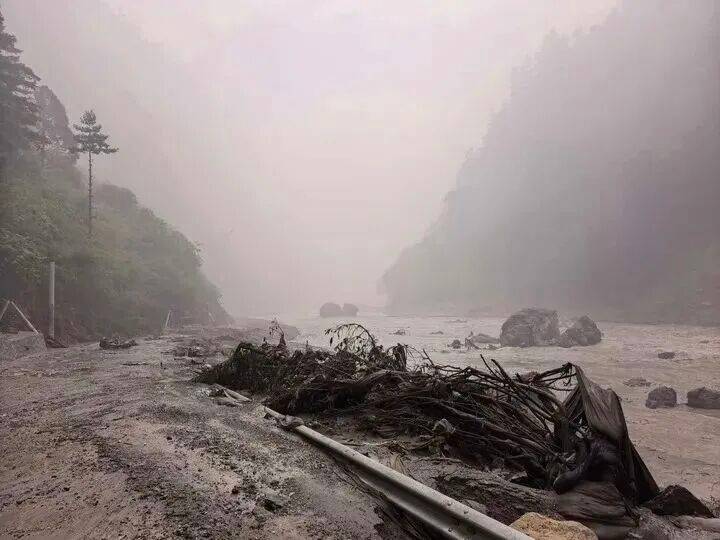 运-20驰援西藏吉隆
