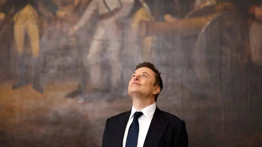 马斯克:27年底,AI将砸碎所有智力工作者的饭碗