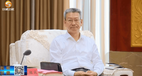 孔绍逊任甘肃省代省长，任振鹤因工作变动辞去省长职务