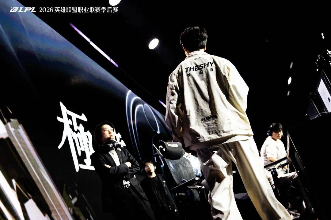 果然又要改赛制了吗？LOL圈内人透露，明年LPL将取消涅槃组！
