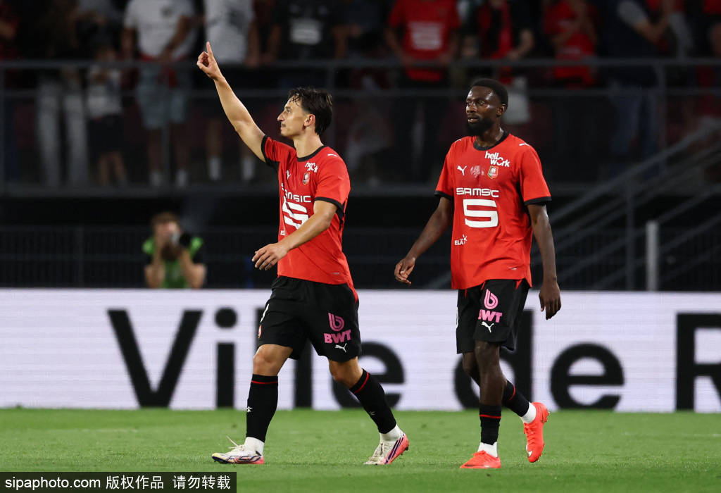 海港6-4逆转胜利，国安3-1击败浦项铁人，亚冠最新积分榜揭晓！