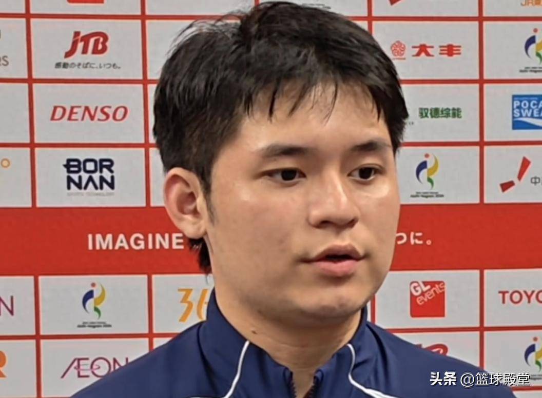 国乒男团晋级决赛采访！林诗栋展望日本摆低姿态，温瑞博强调拼！