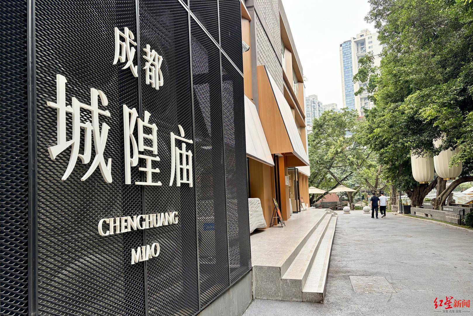 点击图片看原样大小图片