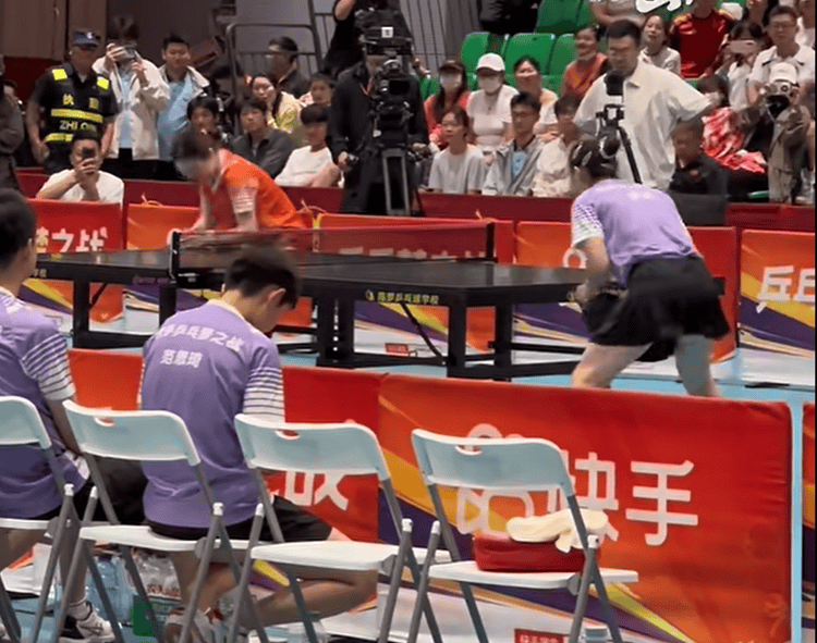 陈梦与福原爱时隔多年迎来第4次交手，倪夏莲亮相