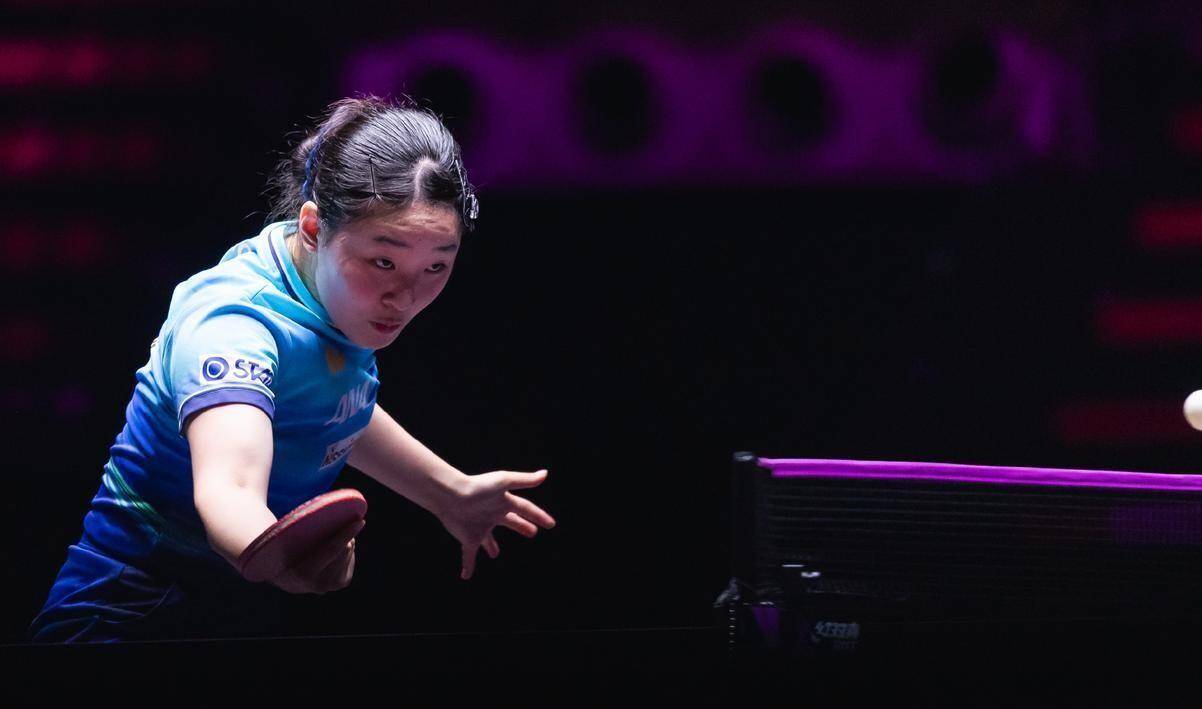 她太强了！WTT中国大满贯，张本美和3-0零封，王艺迪1-5绝境翻盘3-2险胜