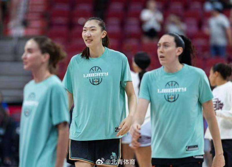 韩旭结束赛季征程，期待日后重返WNBA