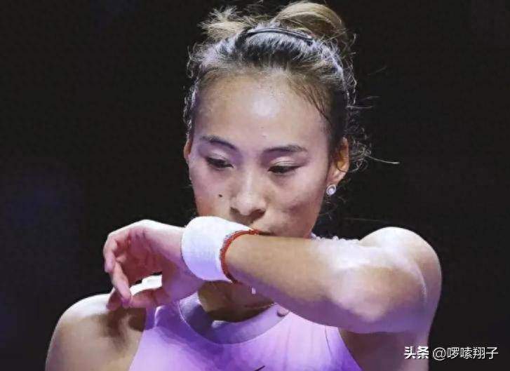 就在刚刚！郑钦文确定退出2026年武网比赛，原因并非大家想的那样