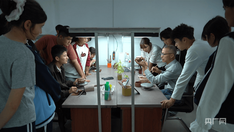 _同心绘山河礼赞新中国书法作品_同心致远聚力前行