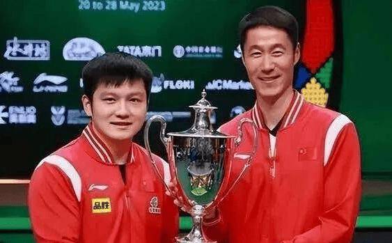 樊振东回归上海亮相,国乒男队缺他能否破局?