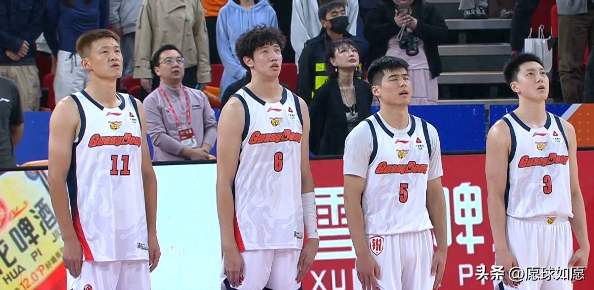 CBA上海一边倒压制广东！古德温7中0仍领先20分，胡明轩弗格低迷