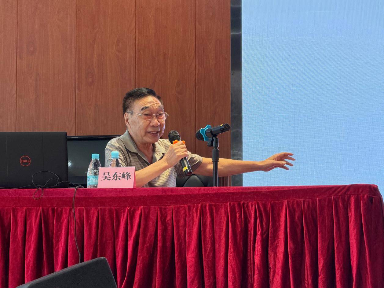 红色文化——黄埔区图书馆“香雪讲堂”走进广州科学城中学(图3)