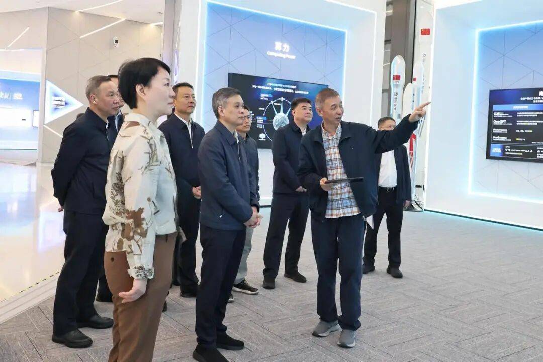 省长刘捷检查2026年世界互联网大会乌镇峰会筹备工作